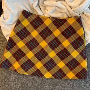 Zara Plaid Skirt (Brand New and Sold Out)